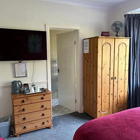 Casa de hóspedes The Russell 4*