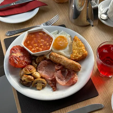 罗素酒店 4* 斯卡伯勒