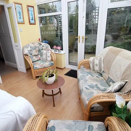 招待所 罗素酒店 4*