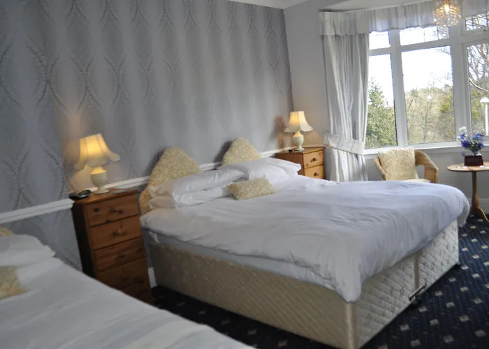 The Russell Scarborough