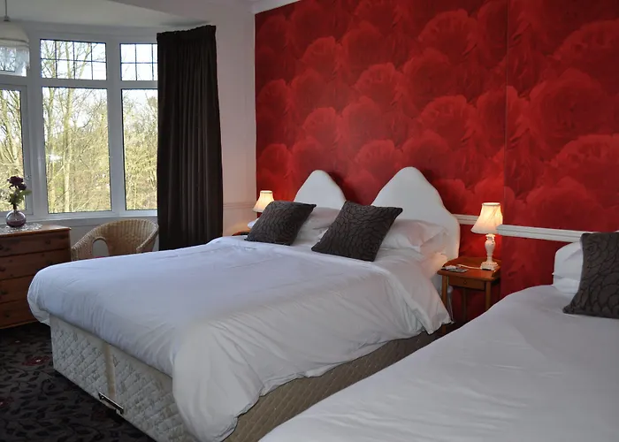 Guest house The Russell