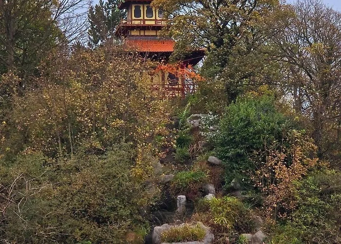 Guest house The Russell 4*